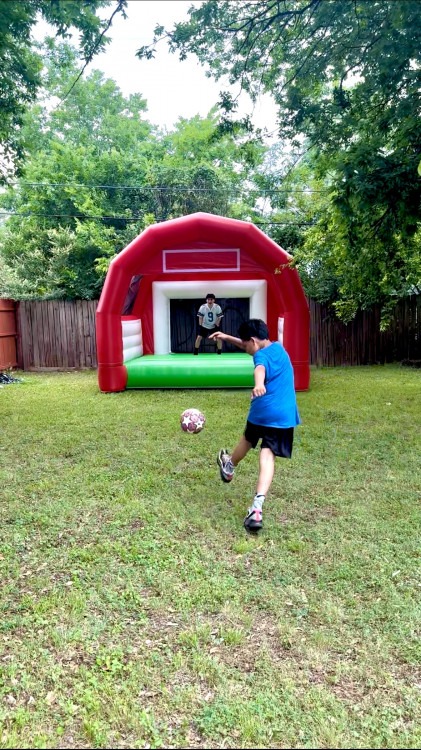 Inflatable soccer goal